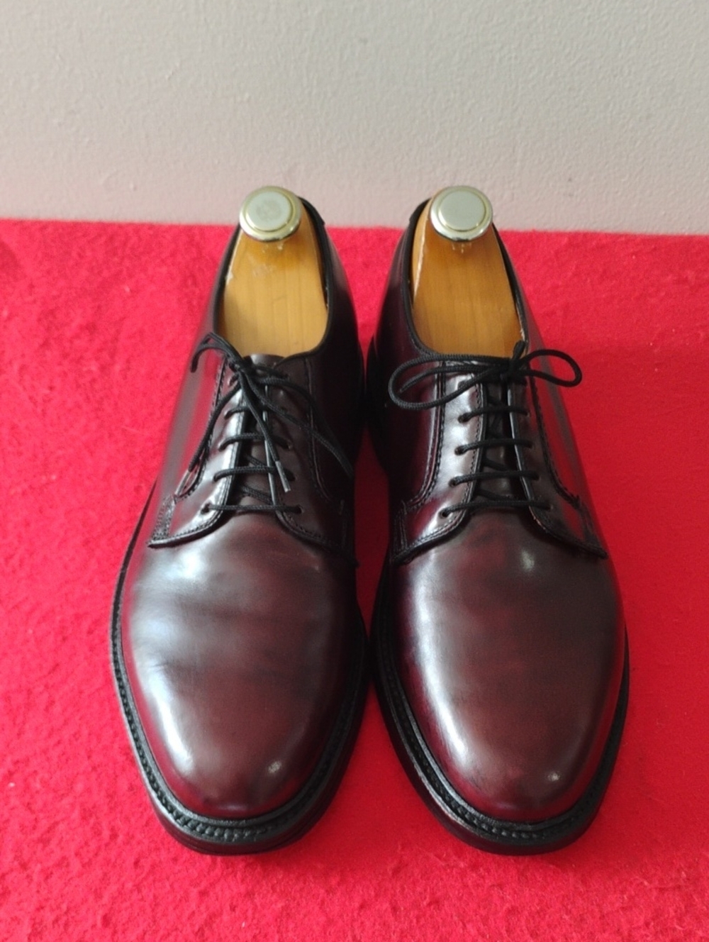 Classic Men’s Cap-Toe Derby in Burgundy Leather